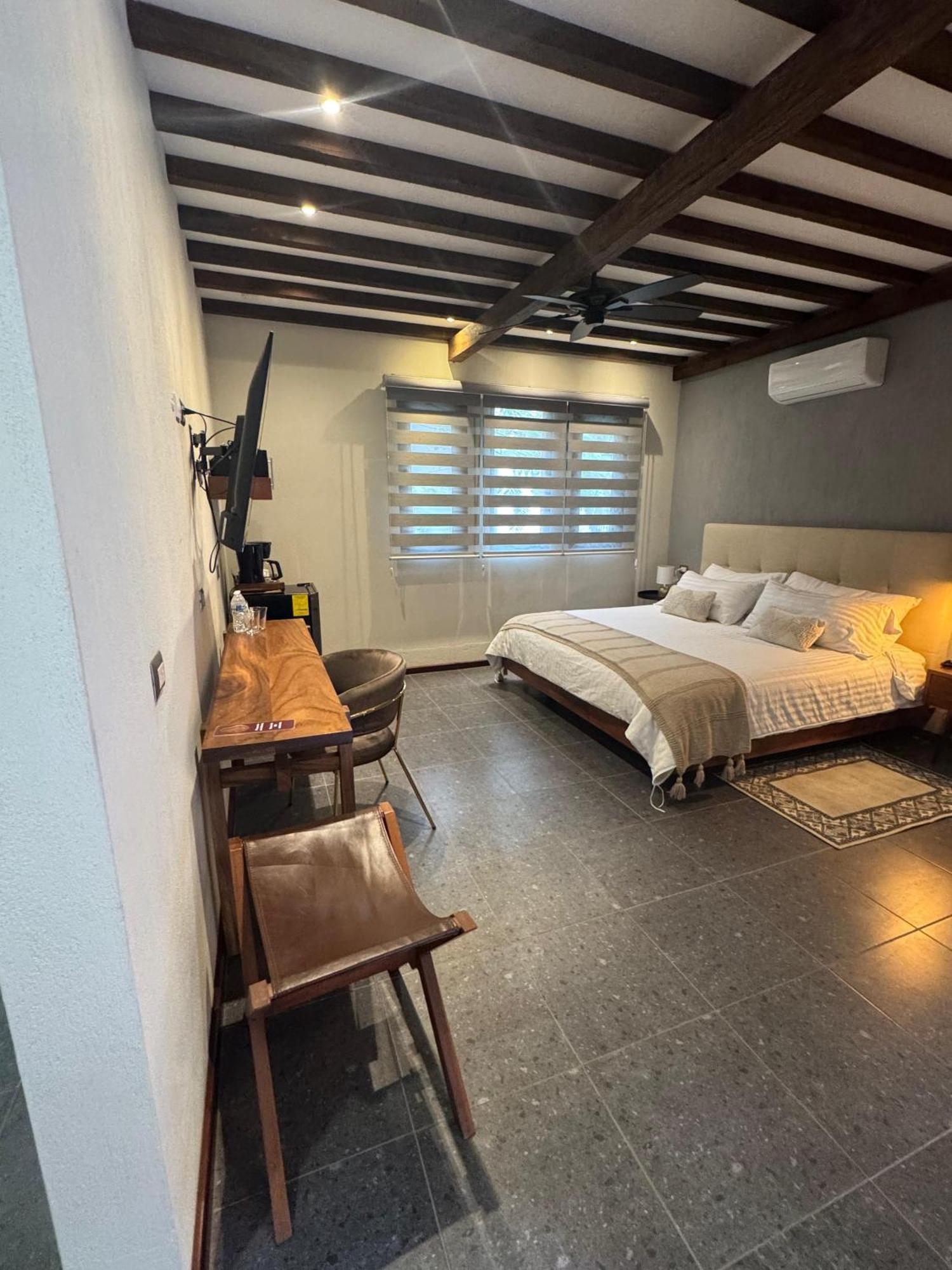 Hotel Arista 1026 San Luis Potosí Kültér fotó