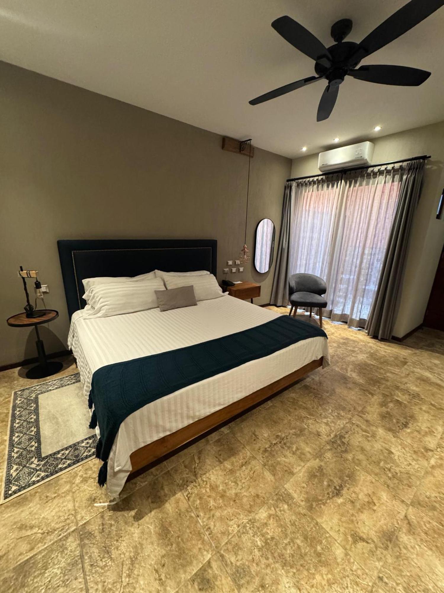 Hotel Arista 1026 San Luis Potosí Kültér fotó